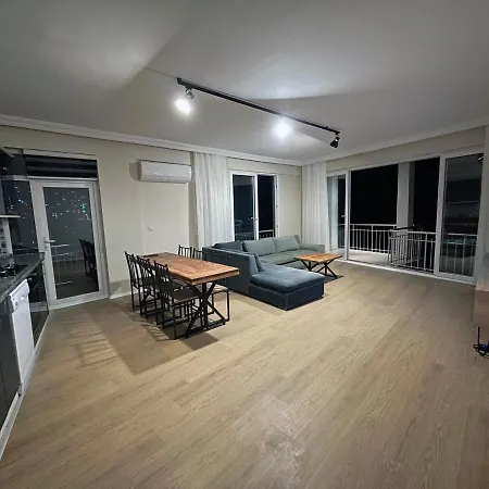 Fascinating With Jacuzzi And Balcony In Villa Fethiye